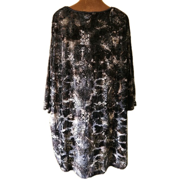 Catherines Top Size 2X‎ 22 24 Black Floral Paisley Velvet Burnout Blouse Womens - Picture 3 of 7